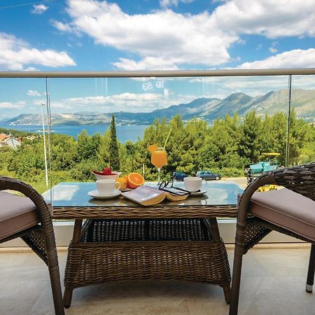 Amazing Apartment In Cavtat With House Sea View Zewnętrze zdjęcie